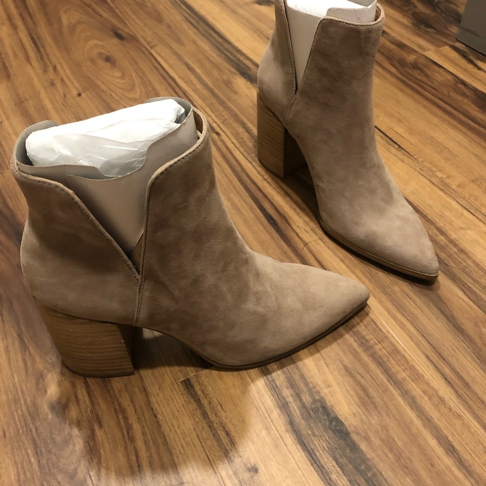 NWOBox Steve Madden Bootie Size 9